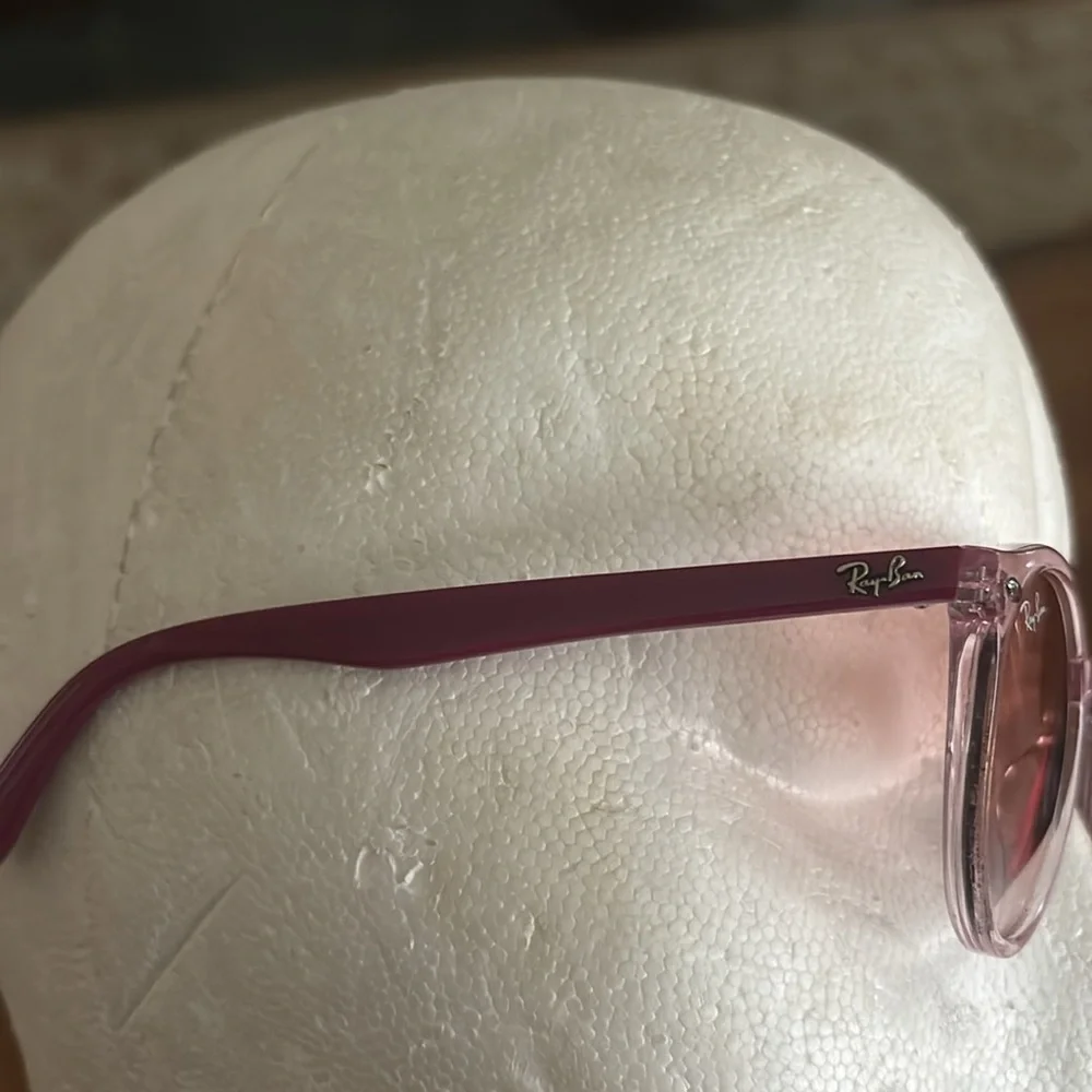 Ray-Ban girls kids gradient pink sunglasses